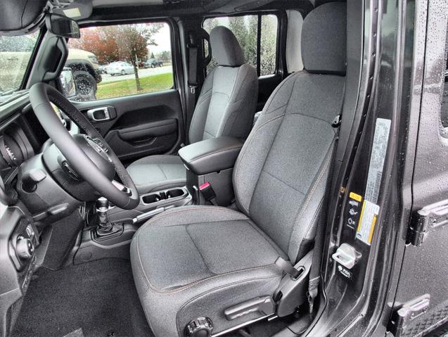 2026 Jeep Gladiator GLADIATOR SPORT S 4X4 2026 Jeep Gladiator GLADIATOR SPORT S 4X4