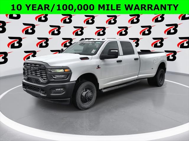 2026 RAM Ram 3500 RAM 3500 TRADESMAN CREW CAB 4X4 8 BOX