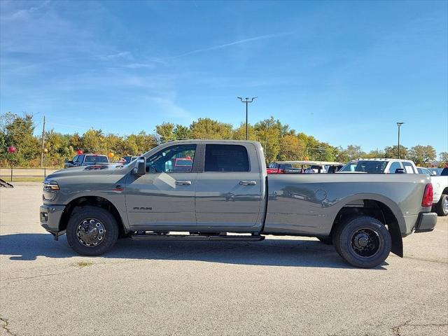 2026 RAM Ram 3500 RAM 3500 LARAMIE CREW CAB 4X2 8 BOX