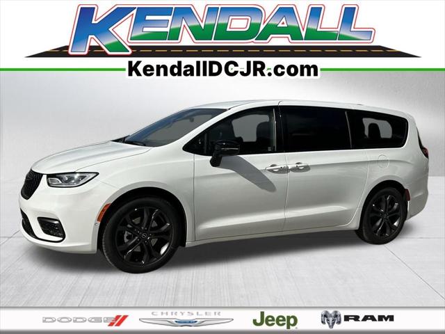 2026 Chrysler Pacifica PACIFICA SELECT
