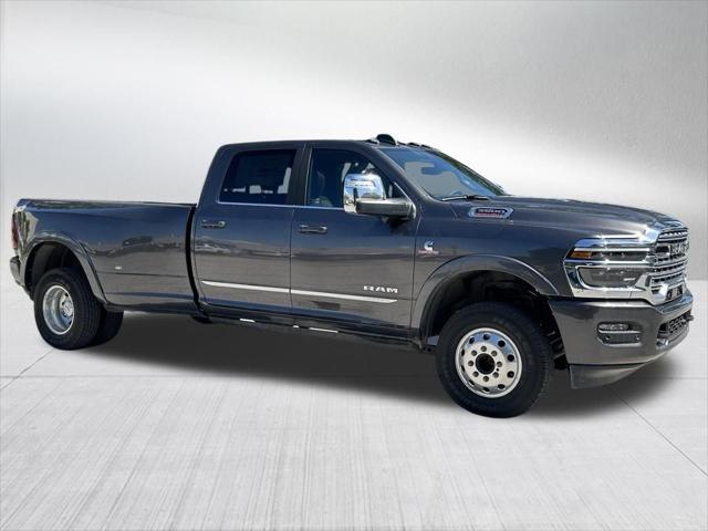 2026 RAM Ram 3500 RAM 3500 LIMITED CREW CAB 4X4 8 BOX