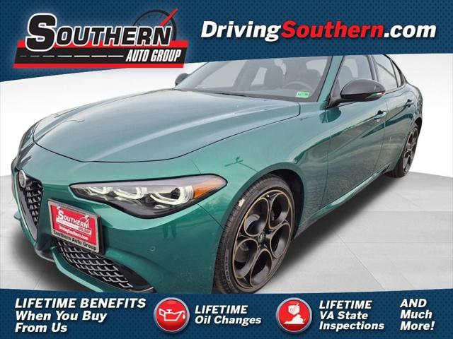 2025 Alfa Romeo Giulia GIULIA INTENSA RWD