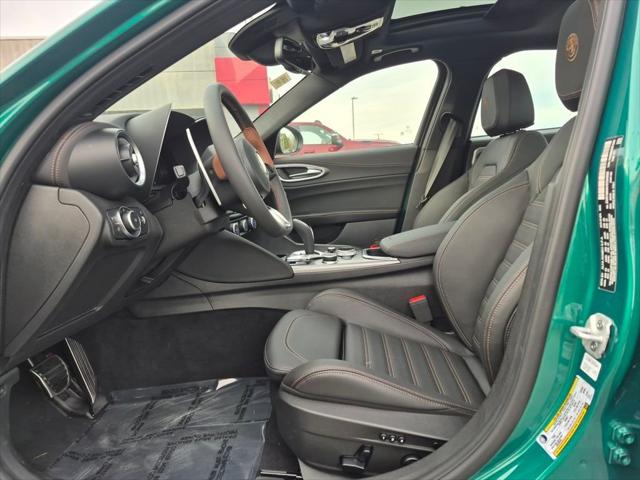 2025 Alfa Romeo Giulia GIULIA INTENSA RWD