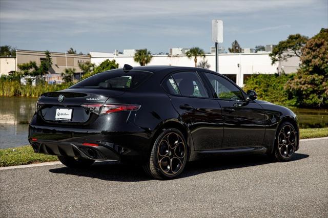 2025 Alfa Romeo Giulia GIULIA INTENSA AWD