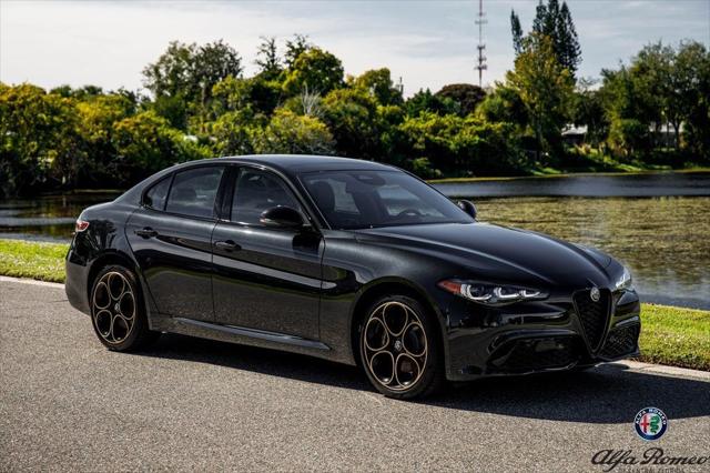 2025 Alfa Romeo Giulia GIULIA INTENSA AWD