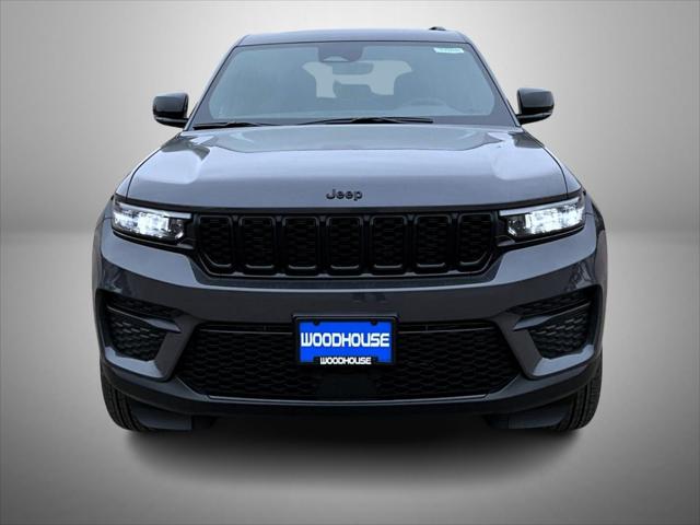 2025 Jeep Grand Cherokee GRAND CHEROKEE ALTITUDE 4X4