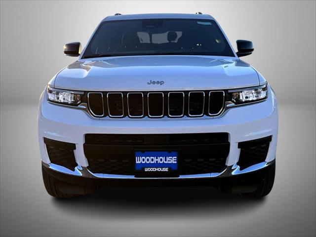 2025 Jeep Grand Cherokee GRAND CHEROKEE L LAREDO X 4X4