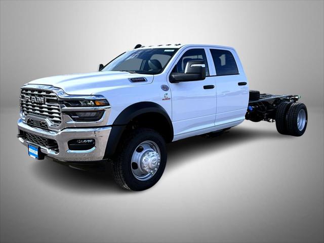 2026 RAM Ram 5500 Chassis Cab RAM 5500 TRADESMAN CHASSIS CREW CAB 4X4 84 CA
