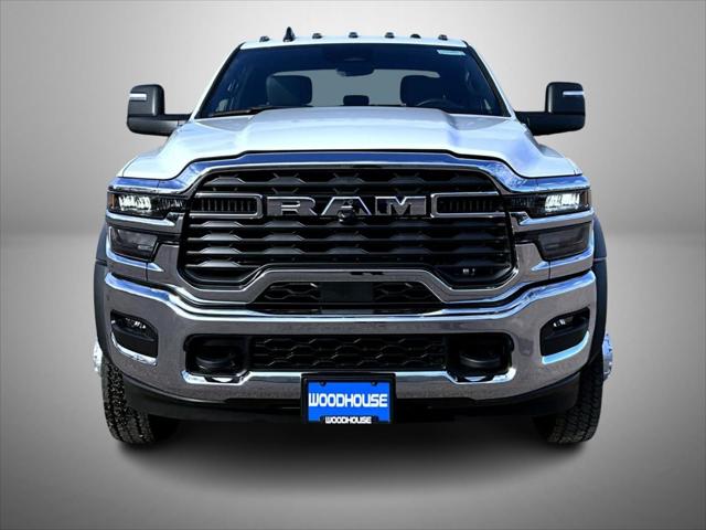 2026 RAM Ram 5500 Chassis Cab RAM 5500 TRADESMAN CHASSIS CREW CAB 4X4 84 CA