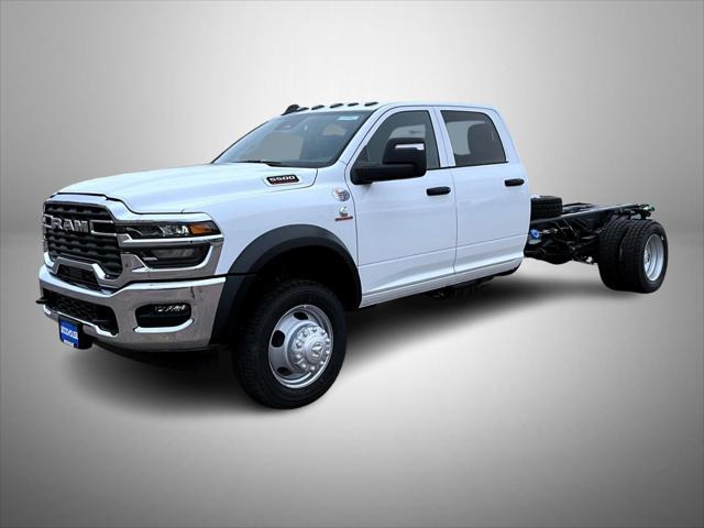 2026 RAM Ram 5500 Chassis Cab RAM 5500 TRADESMAN CHASSIS CREW CAB 4X4 84 CA