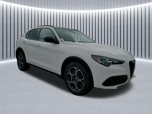 2025 Alfa Romeo Stelvio STELVIO AWD