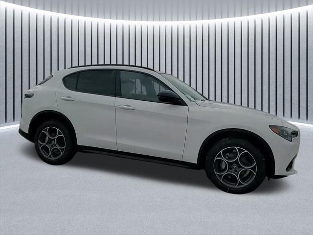 2025 Alfa Romeo Stelvio STELVIO AWD