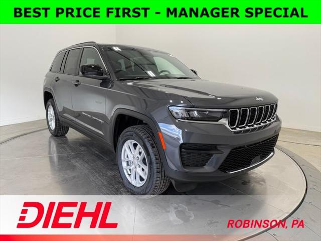 2025 Jeep Grand Cherokee GRAND CHEROKEE LAREDO X 4X4