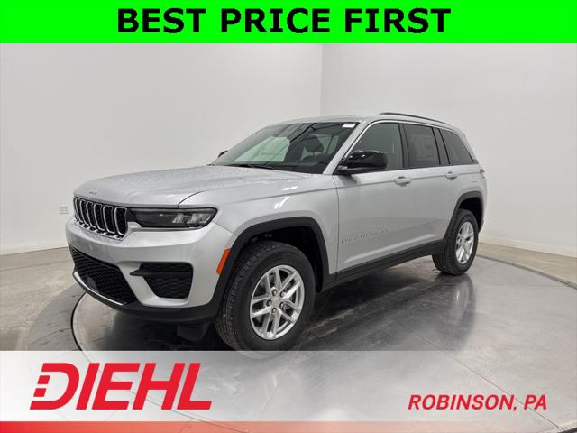 2025 Jeep Grand Cherokee GRAND CHEROKEE LAREDO X 4X4 2025 Jeep Grand Cherokee GRAND CHEROKEE LAREDO X 4X4