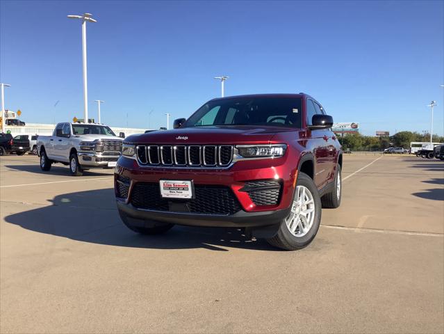2025 Jeep Grand Cherokee GRAND CHEROKEE LAREDO X 4X2