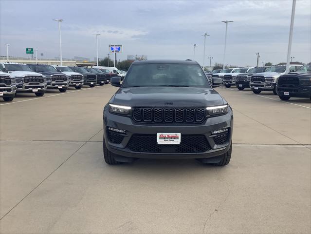 2025 Jeep Grand Cherokee GRAND CHEROKEE SUMMIT RESERVE 4X4
