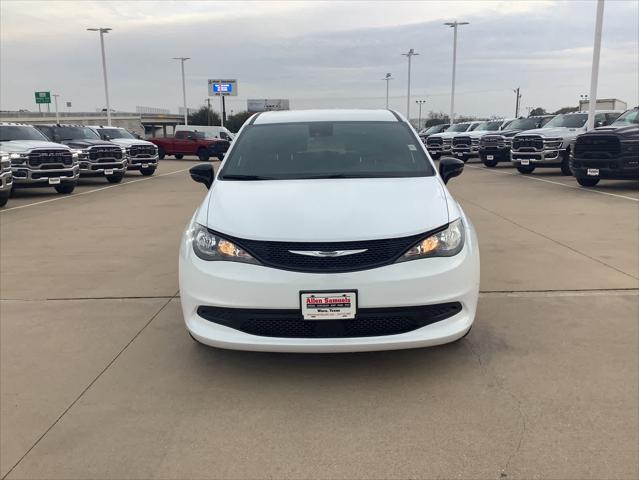 2026 Chrysler Voyager VOYAGER LX