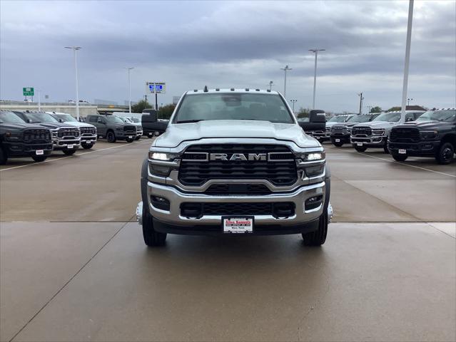 2026 RAM Ram 5500 Chassis Cab RAM 5500 TRADESMAN CHASSIS CREW CAB 4X4 84 CA 2026 RAM Ram 5500 Chassis Cab RAM 5500 TRADESMAN CHASSIS CREW CAB 4X4 84 CA