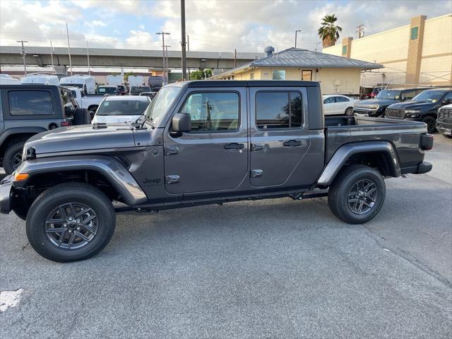 2026 Jeep Gladiator GLADIATOR SPORT S 4X4 2026 Jeep Gladiator GLADIATOR SPORT S 4X4