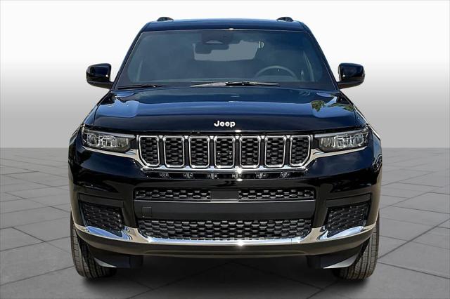 2025 Jeep Grand Cherokee GRAND CHEROKEE L LAREDO X 4X4