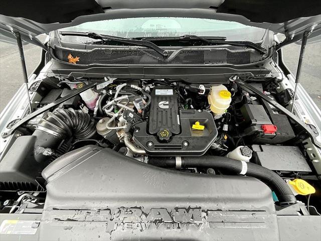 2026 RAM Ram 3500 RAM 3500 LARAMIE MEGA CAB 4X4 64 BOX