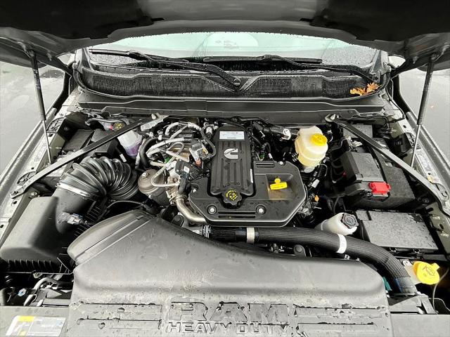 2026 RAM Ram 3500 RAM 3500 LARAMIE MEGA CAB 4X4 64 BOX 2026 RAM Ram 3500 RAM 3500 LARAMIE MEGA CAB 4X4 64 BOX