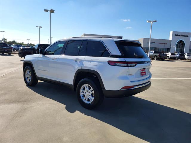 2025 Jeep Grand Cherokee GRAND CHEROKEE LAREDO 4X2