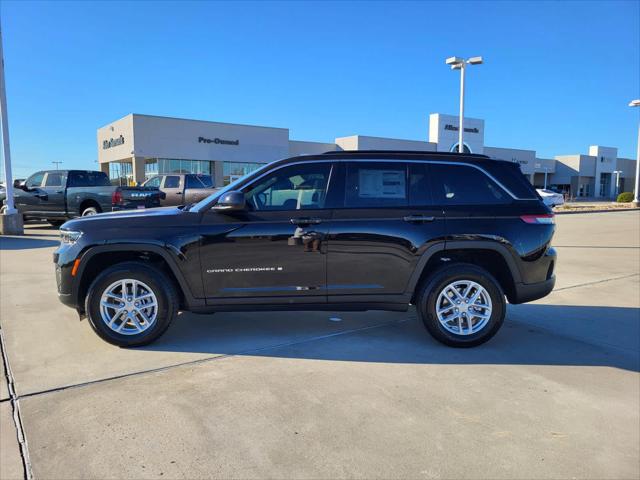 2025 Jeep Grand Cherokee GRAND CHEROKEE LAREDO X 4X2