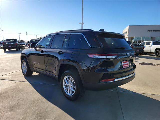 2025 Jeep Grand Cherokee GRAND CHEROKEE LAREDO X 4X2