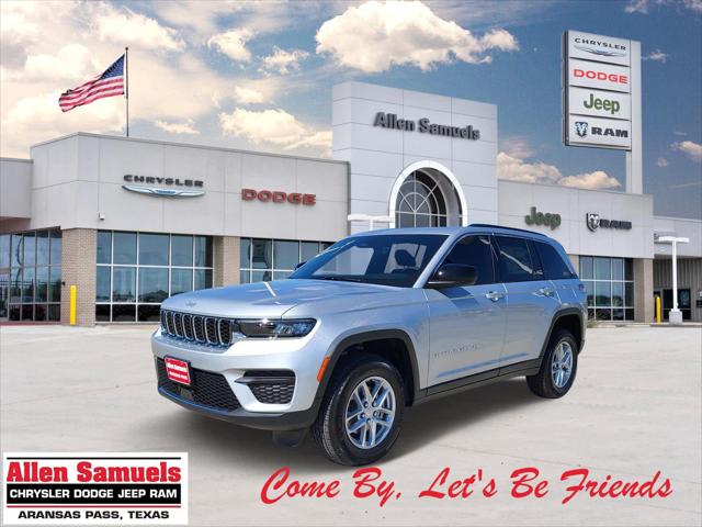 2025 Jeep Grand Cherokee GRAND CHEROKEE LAREDO X 4X2
