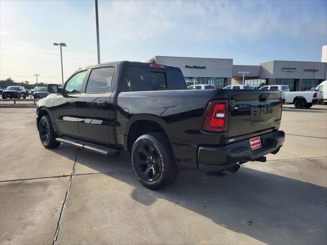 2026 RAM Ram 1500 RAM 1500 EXPRESS CREW CAB 4X4 57 BOX