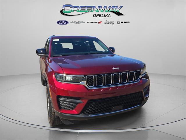 2025 Jeep Grand Cherokee GRAND CHEROKEE LAREDO X 4X2