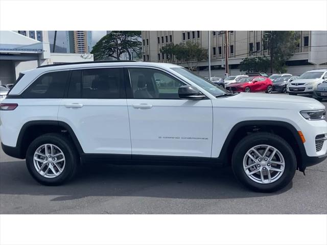 2025 Jeep Grand Cherokee GRAND CHEROKEE LAREDO X 4X2
