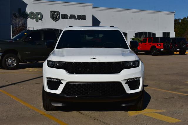 2025 Jeep Grand Cherokee GRAND CHEROKEE LIMITED 4X4 2025 Jeep Grand Cherokee GRAND CHEROKEE LIMITED 4X4