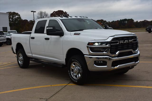 2026 RAM Ram 2500 RAM 2500 TRADESMAN CREW CAB 4X4 64 BOX