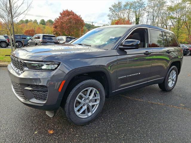 2025 Jeep Grand Cherokee GRAND CHEROKEE LAREDO X 4X4 2025 Jeep Grand Cherokee GRAND CHEROKEE LAREDO X 4X4