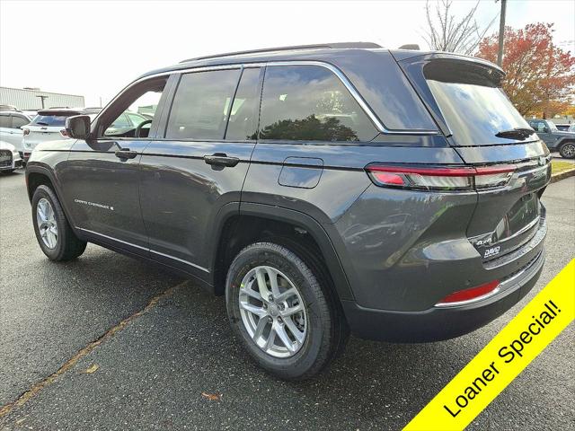 2025 Jeep Grand Cherokee GRAND CHEROKEE LAREDO X 4X4