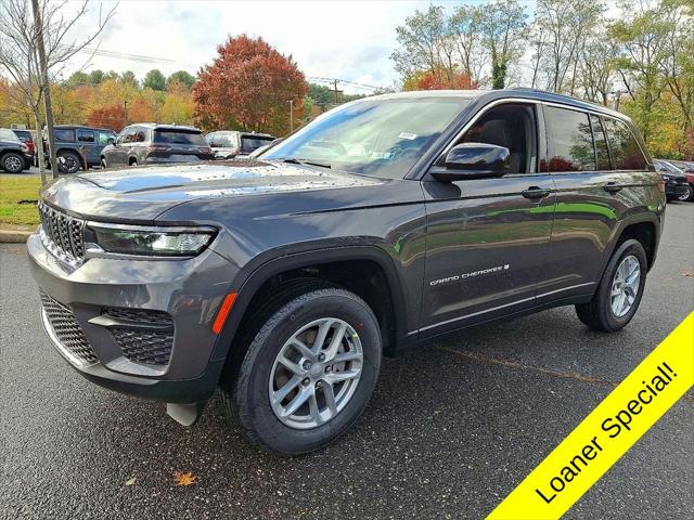 2025 Jeep Grand Cherokee GRAND CHEROKEE LAREDO X 4X4