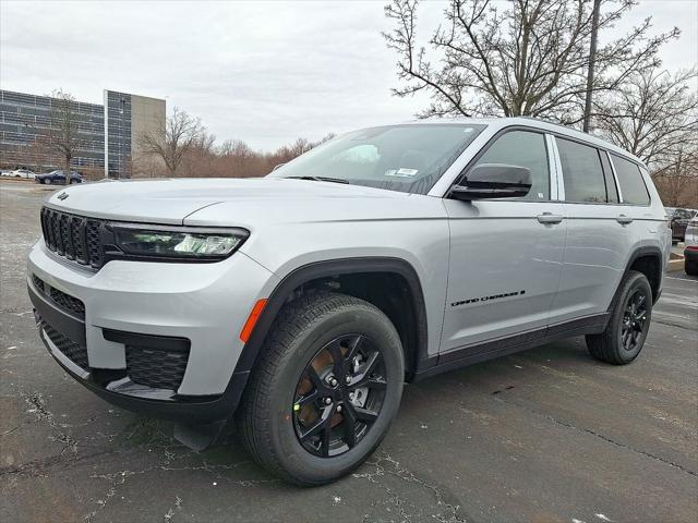 2025 Jeep Grand Cherokee GRAND CHEROKEE L ALTITUDE X 4X4