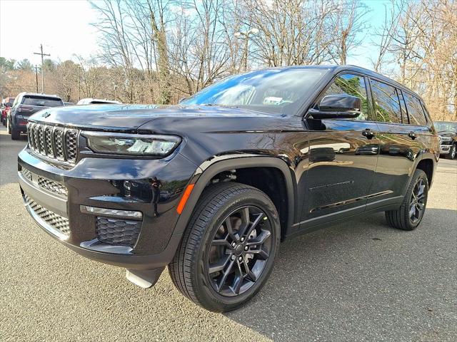 2025 Jeep Grand Cherokee GRAND CHEROKEE L LIMITED 4X4 2025 Jeep Grand Cherokee GRAND CHEROKEE L LIMITED 4X4