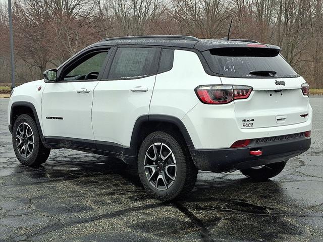 2026 Jeep Compass COMPASS TRAILHAWK 4X4