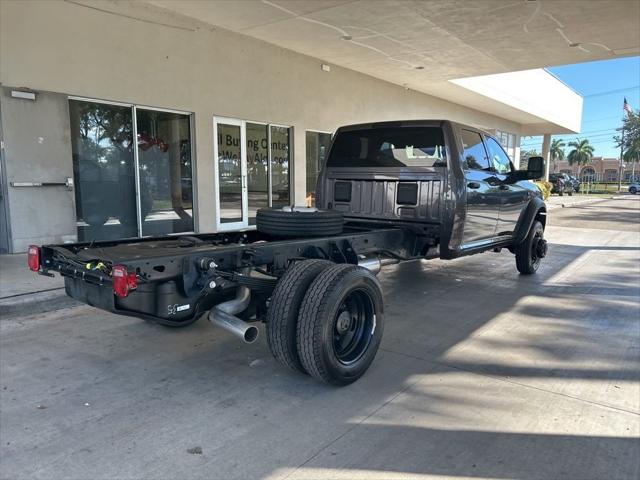 2026 RAM Ram 5500 Chassis Cab RAM 5500 TRADESMAN CHASSIS CREW CAB 4X4 84 CA