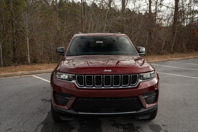 2025 Jeep Grand Cherokee GRAND CHEROKEE LAREDO X 4X2