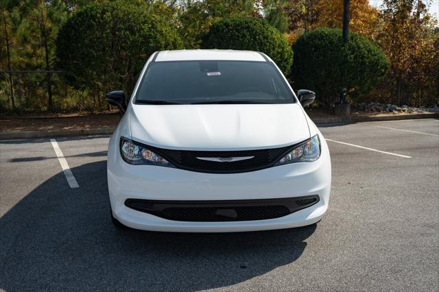 2026 Chrysler Voyager VOYAGER LX