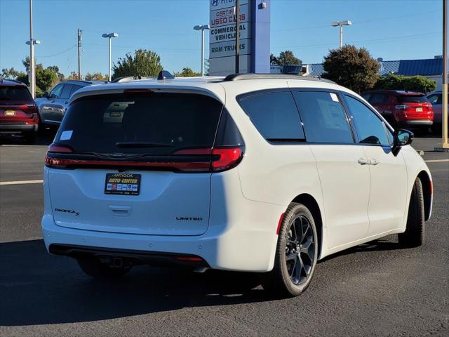2026 Chrysler Pacifica PACIFICA LIMITED