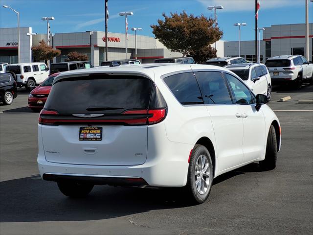 2026 Chrysler Pacifica PACIFICA SELECT AWD 2026 Chrysler Pacifica PACIFICA SELECT AWD