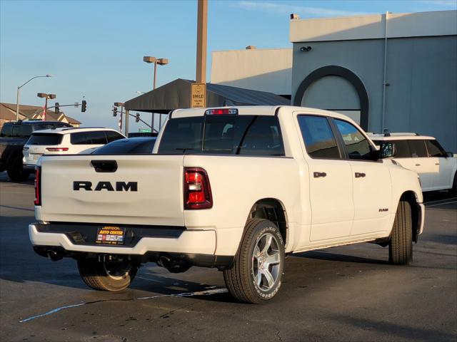 2026 RAM Ram 1500 RAM 1500 EXPRESS CREW CAB 4X2 57 BOX