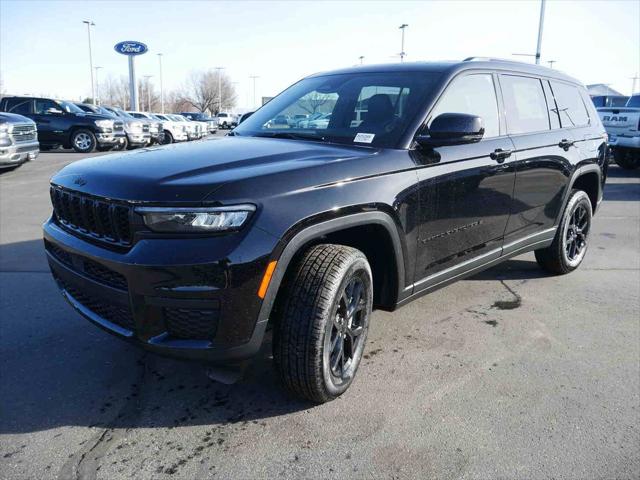 2025 Jeep Grand Cherokee GRAND CHEROKEE L ALTITUDE 4X4