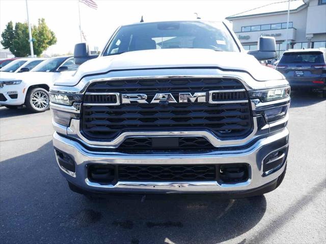 2026 RAM Ram 3500 RAM 3500 TRADESMAN CREW CAB 4X4 64 BOX