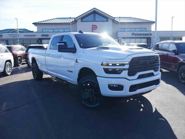 2026 RAM Ram 3500 RAM 3500 LARAMIE CREW CAB 4X4 8 BOX